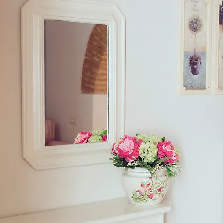 La Castra Bed & Breakfast *